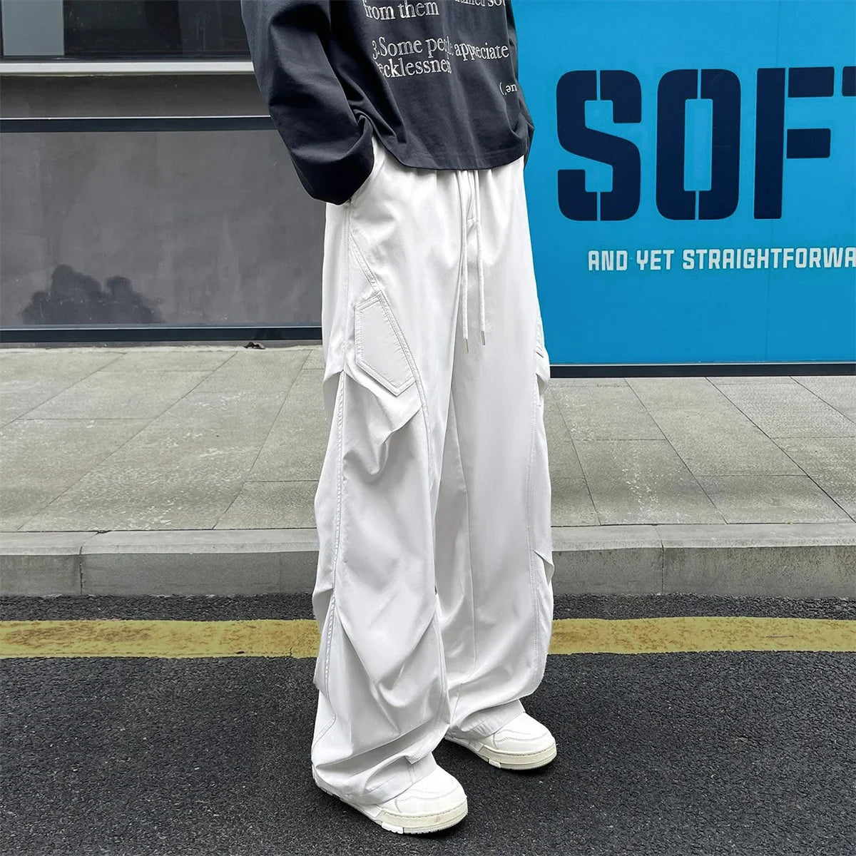 Fashion ice silk quick drying pants for men's summer thin pleated paratrooper work pants for teenagers loose casual spor pants