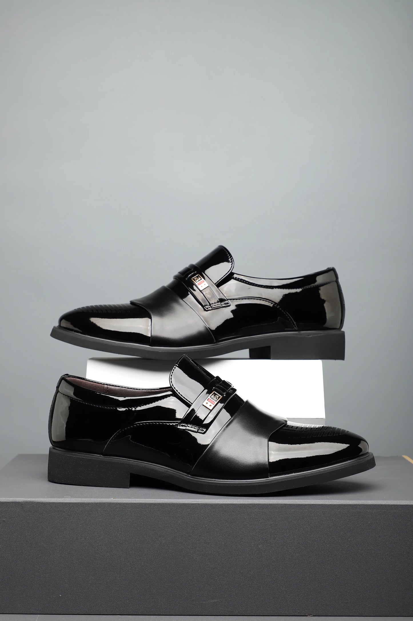 Burgundy Glossy Business Shoes Two-Tone Leather Formal Footwear