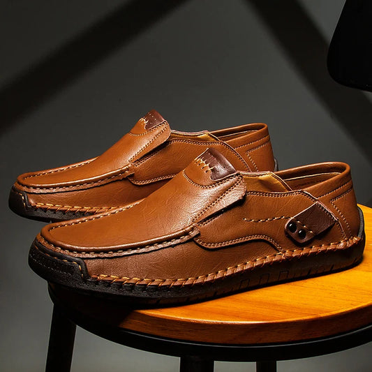 New Handmade Leather Men Shoes Casual Comfortable Men Loafers Slip On Leather Shoes Men Flats Hot Sale Outdoor Walking Shoes
