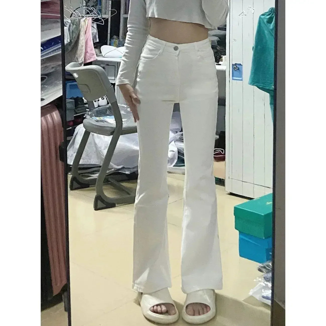 Calça Jeans Branca Reta Feminina Cintura Alta Elástica Emagrecedora Boca de Sino Calça Micro Flare Cintura Desfiada Legging Fashion