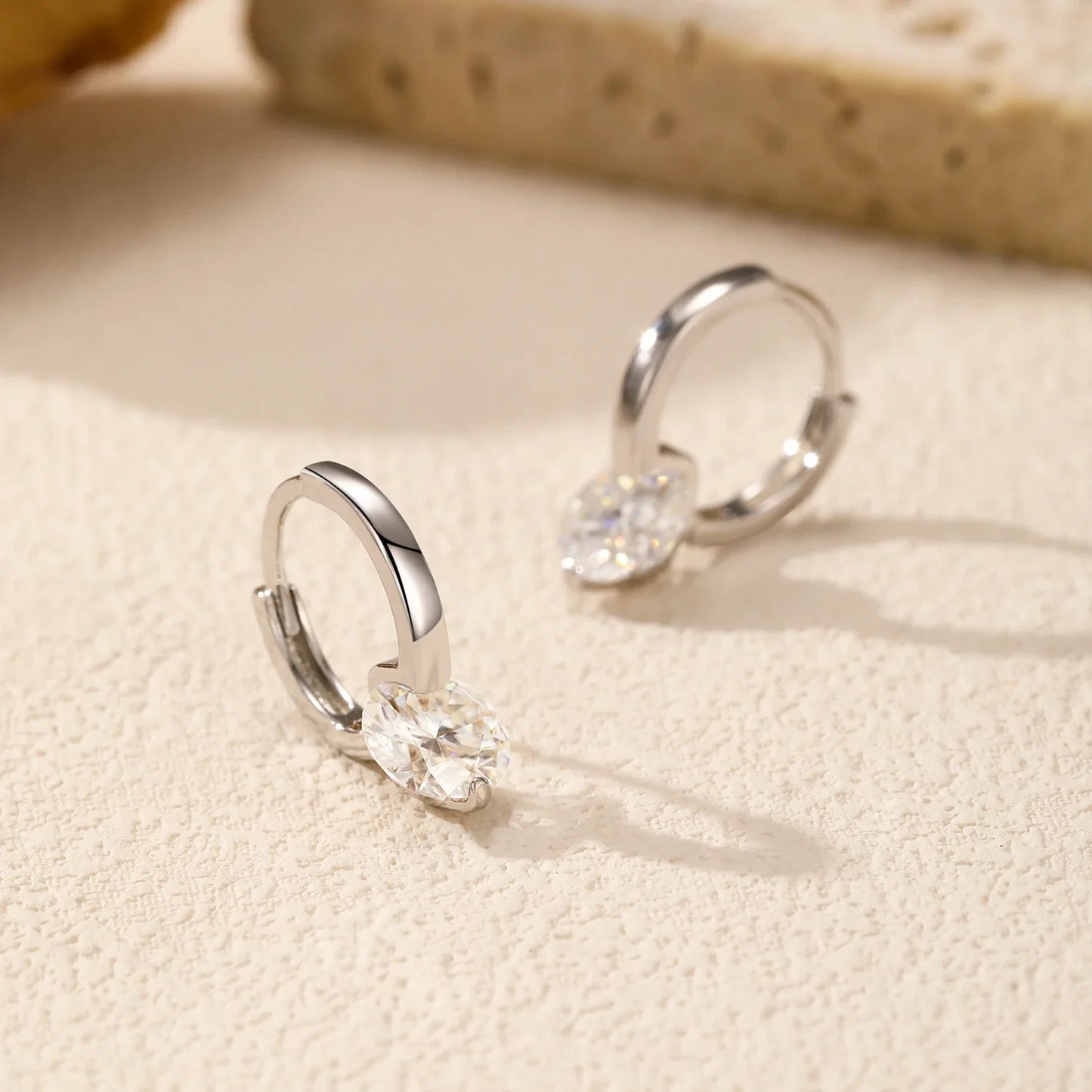 1.0CT D Color Moissanite Hoop Earrings 925 Sterling Silver Luxury Buckle Earrings For Women Wedding Fine Jewelry Gifts