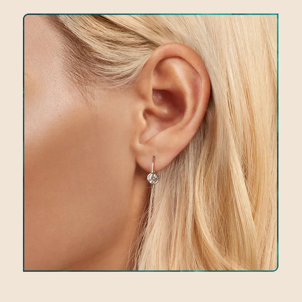 0.5CT Round Moissanite Ear Buckles 925 Sterling Silver Classic Hoop Earrings Hypoallergenic Earrings for Women MSE061