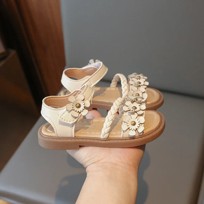 Girls Beige Braided 3D Flower Princess Sandals, Hook-and-Loop Soft Elastic Non-Slip Wear-Resistant Rubber Sole Lightw