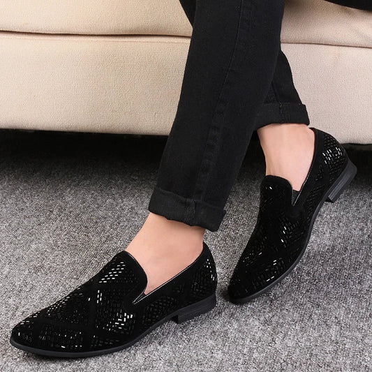 New European heavy industry set foot loafers Korean version diamond-studded low top young men breathable pointed leather shoes