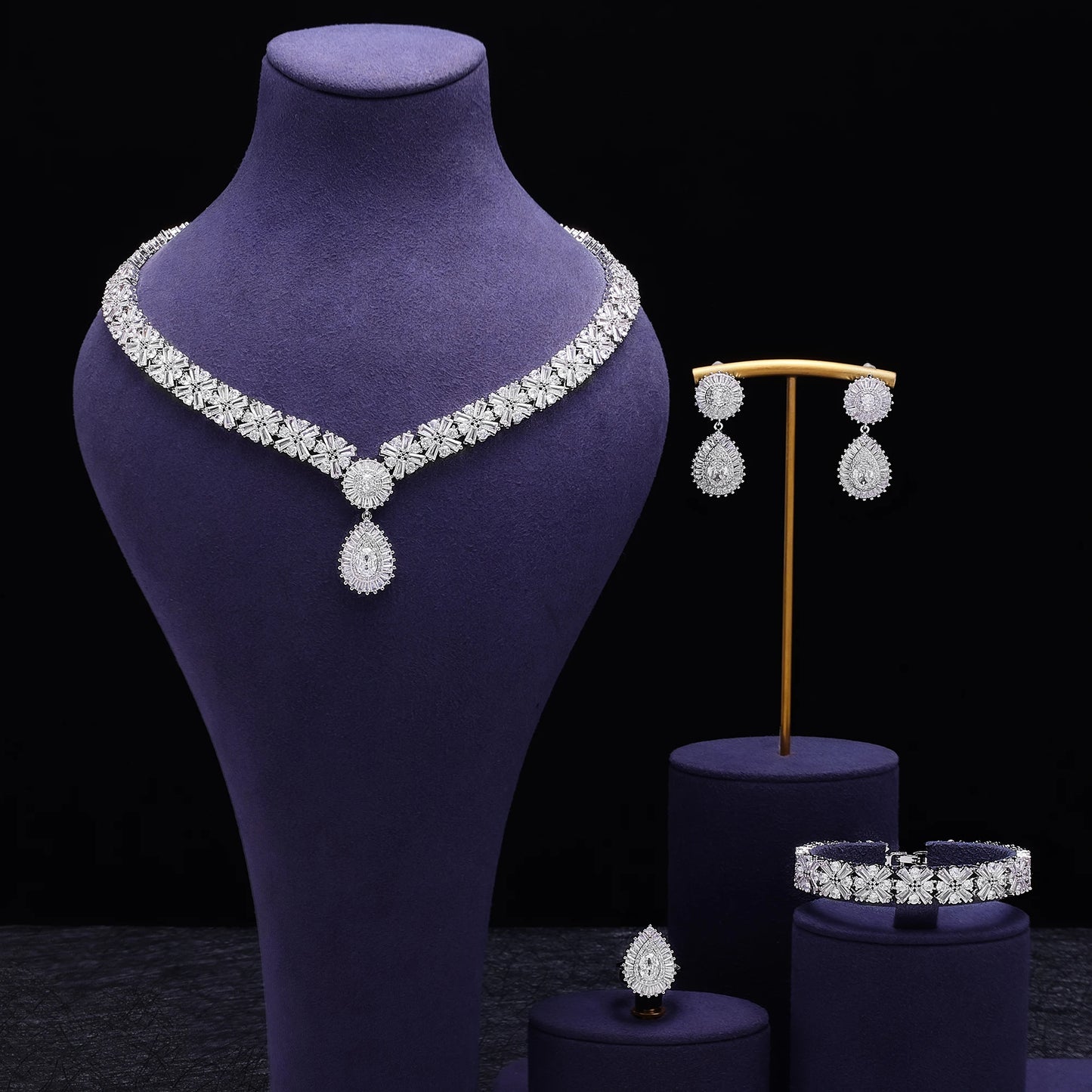 Popular Water Drop Bridal Jewelry Sets For Women Gold Plated CZ Zircon 4pcs Necklace Earring Sets Dubai Wedding Jewelry