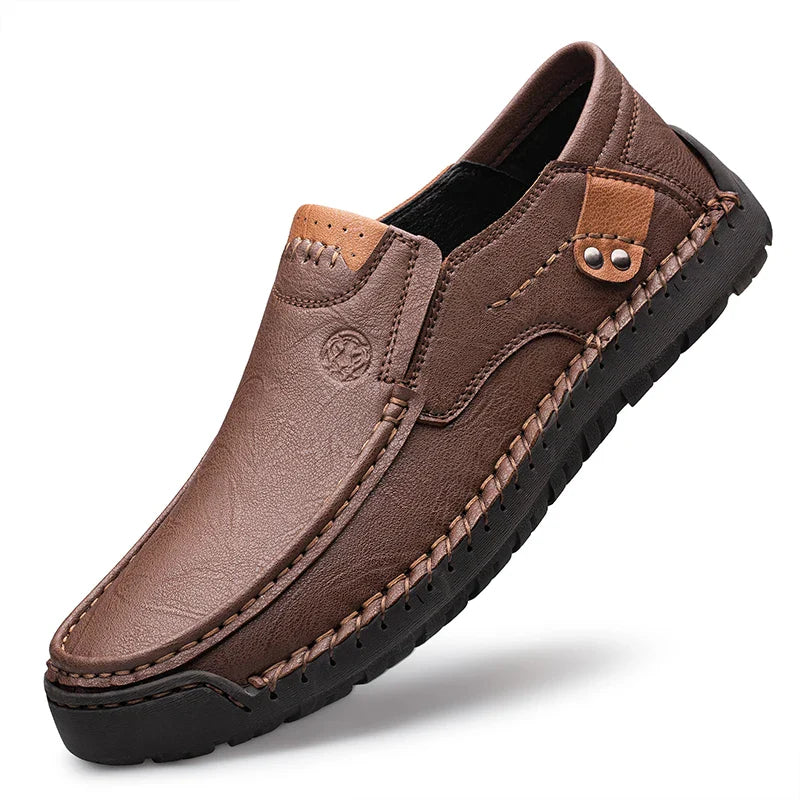 Men's Handmade Thick Rubber Bottom Breathable Casual Leather Shoes Classic Sewn Loafers Comfortable Leisure Footwear