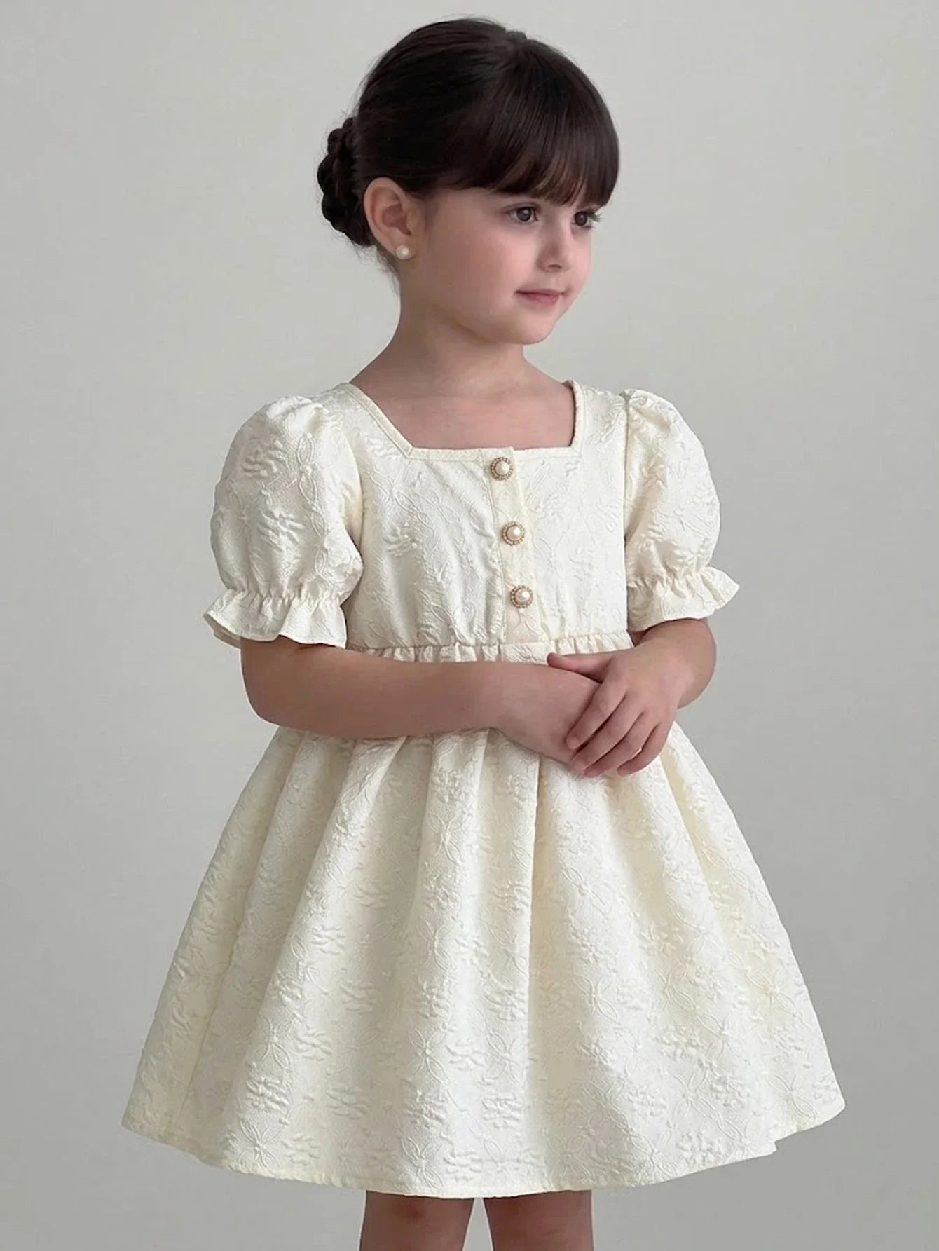 Girls' summer jacquard square neck dress with bubble sleeves, fashionable and sweet pearl buttons, half open collar