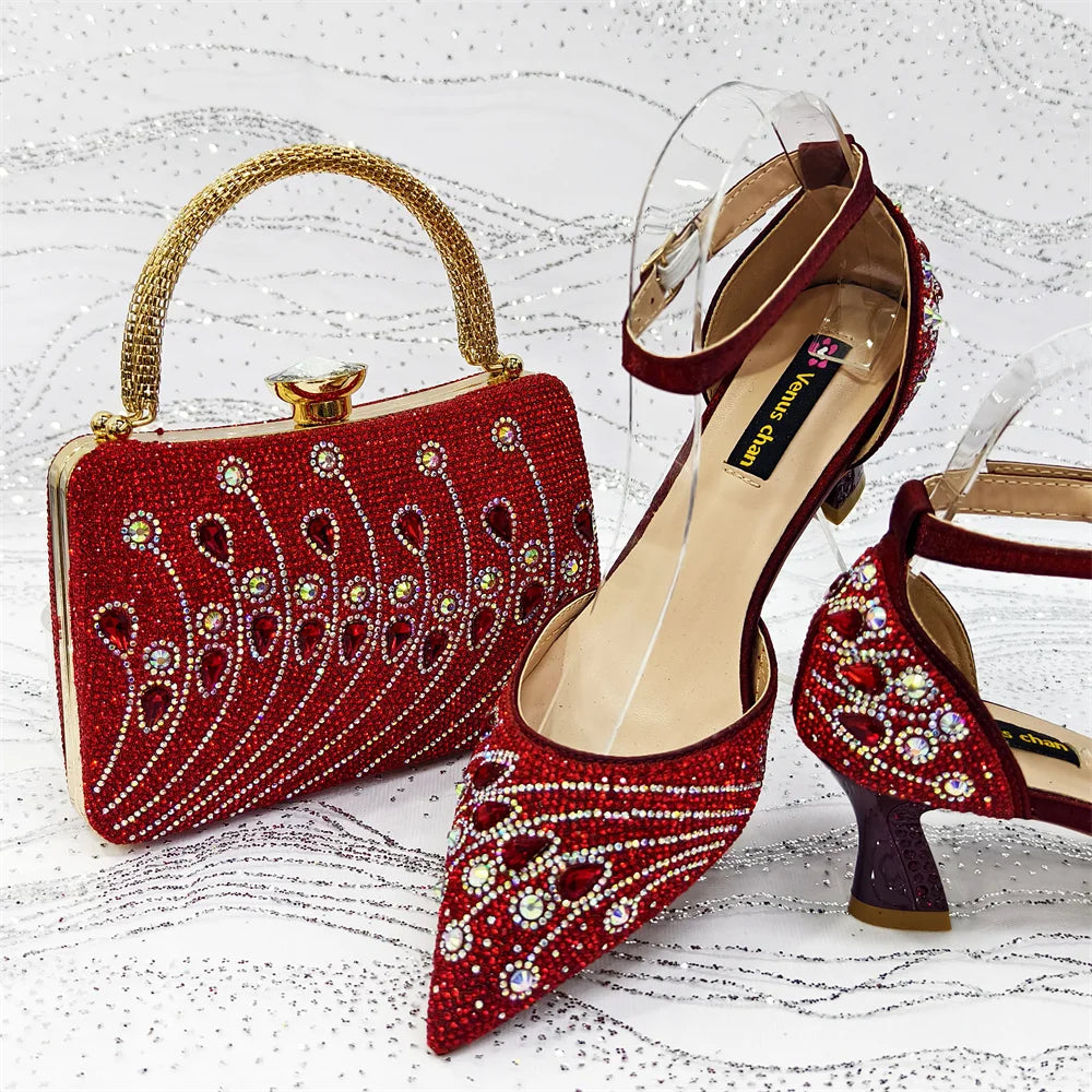 Stylish Women’s Commuter Tote Bag and Color-Blocked High Heel Shoe Set – Perfect for Nigerian Parties and Events