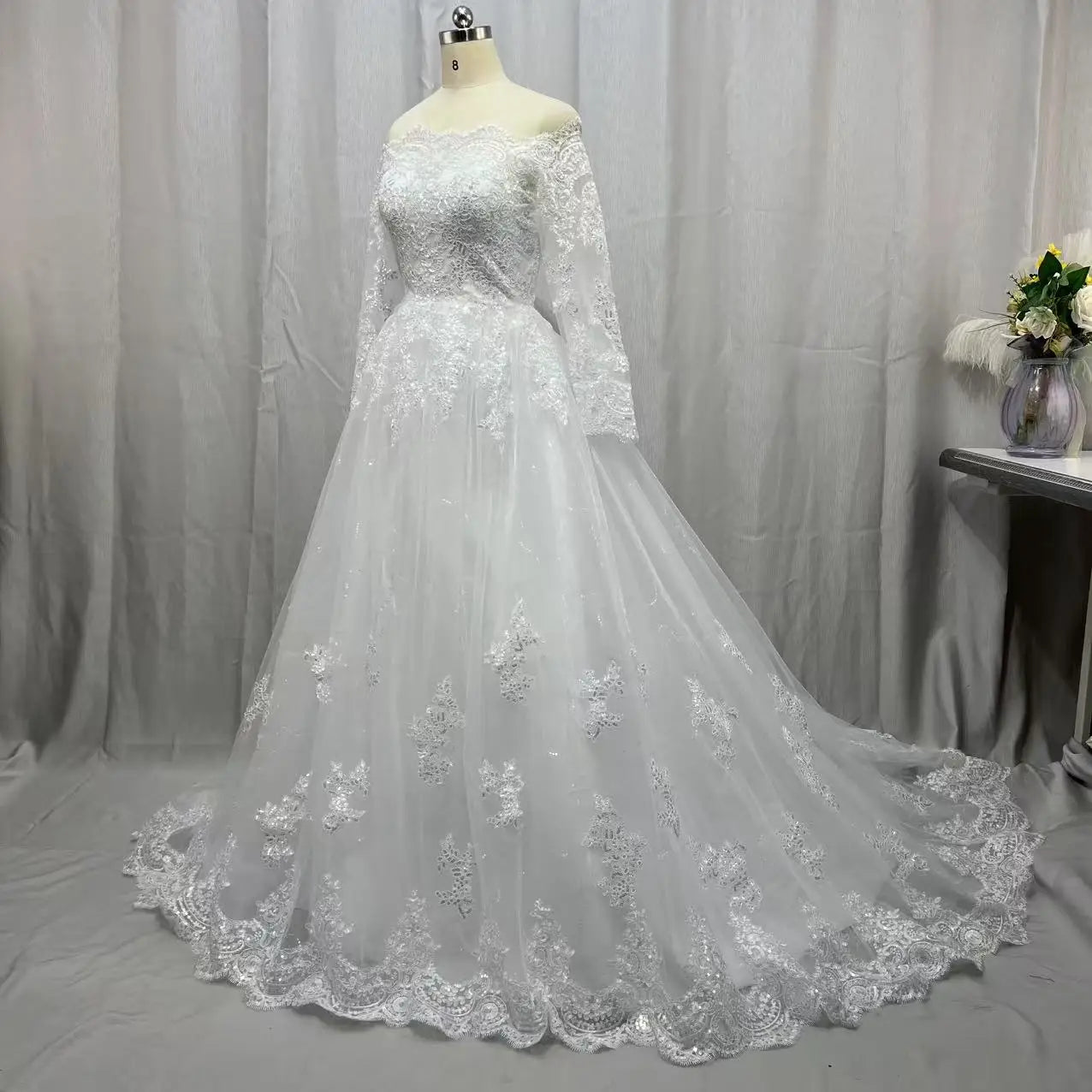 Customizead Ball Gown Wedding Dress Long Sleeves Lace Sequin Appliques Plus Size Formal Bridal Dresses Princess Wedding Gowns