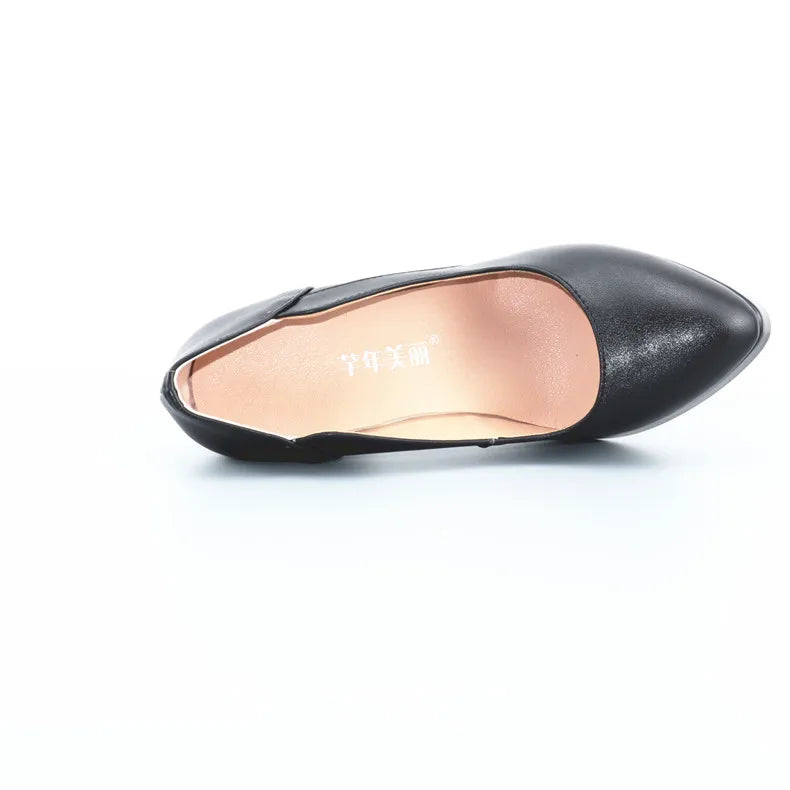 Sapatos Pequenos Tamanhos 32-43 Elegantes Scarpins Formais Femininos Sapatos de Salto Bloco Alto Primavera 2026 Rasos para Escritório Modelo Casamento