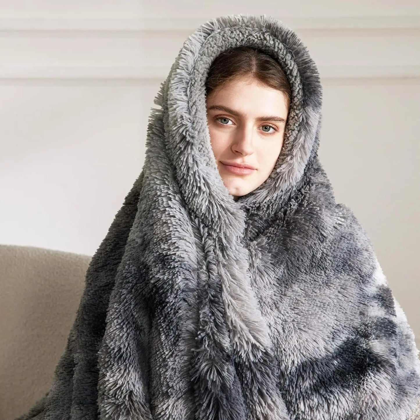 Fluffy Throw Blanket Gifts for Women Men Soft Fleece Sherpa Cozy Fuzzy Plush Warm Minky Thick Faux Fur Throw for Couch Bed