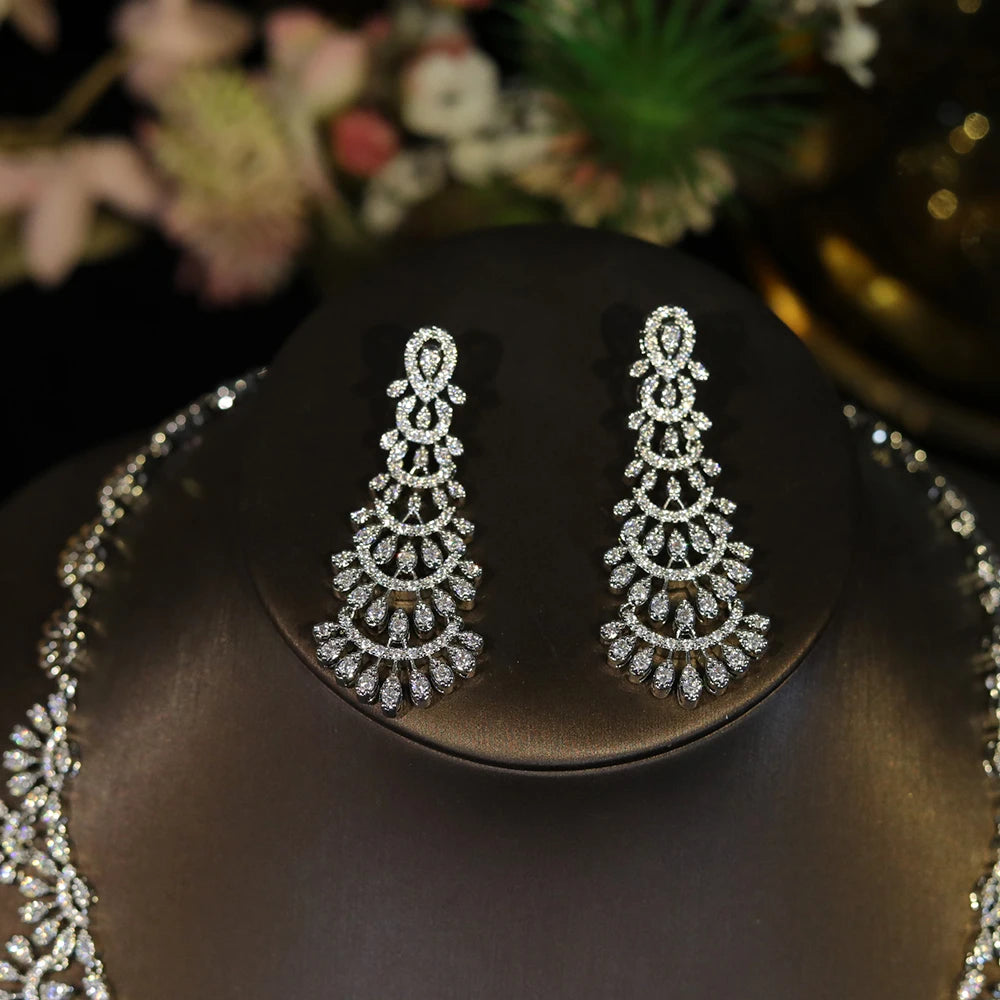 Luxury Shiny CZ Zircon Hollowed-out Shape Wedding Banquet Necklace Pageant Bridal Jewelry Sets for Women X0617