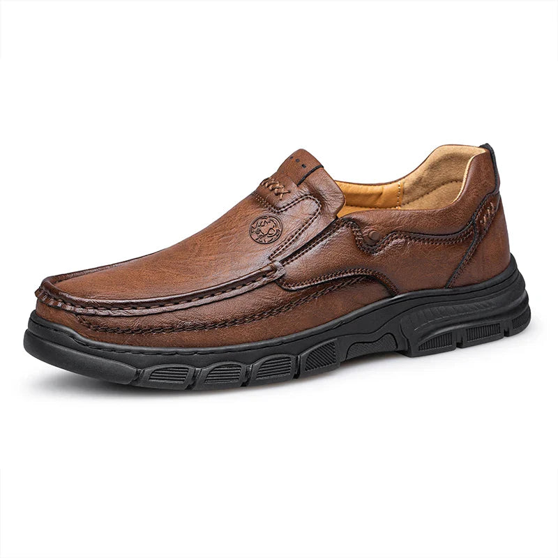 Men's Handmade Thick Rubber Bottom Breathable Casual Leather Shoes Classic Sewn Loafers Comfortable Leisure Footwear