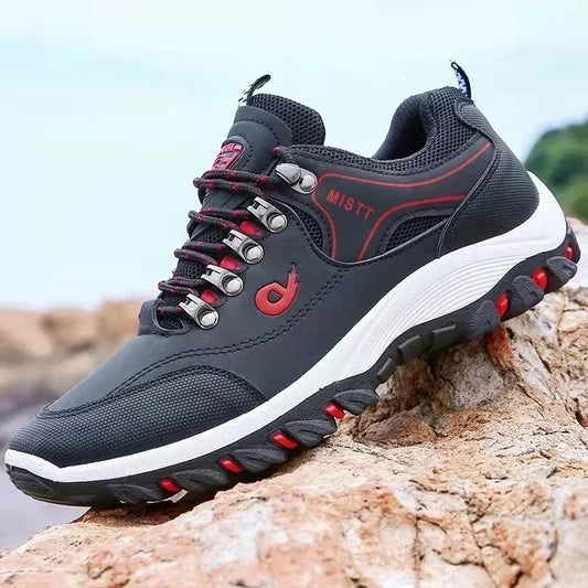 Novos Sapatos Masculinos Tamanhos 38-48 Grandes para Caminhada ao Ar Livre, Montanhismo, Acampamento, Corrida, Tênis Impermeáveis e Antiderrapantes da Moda