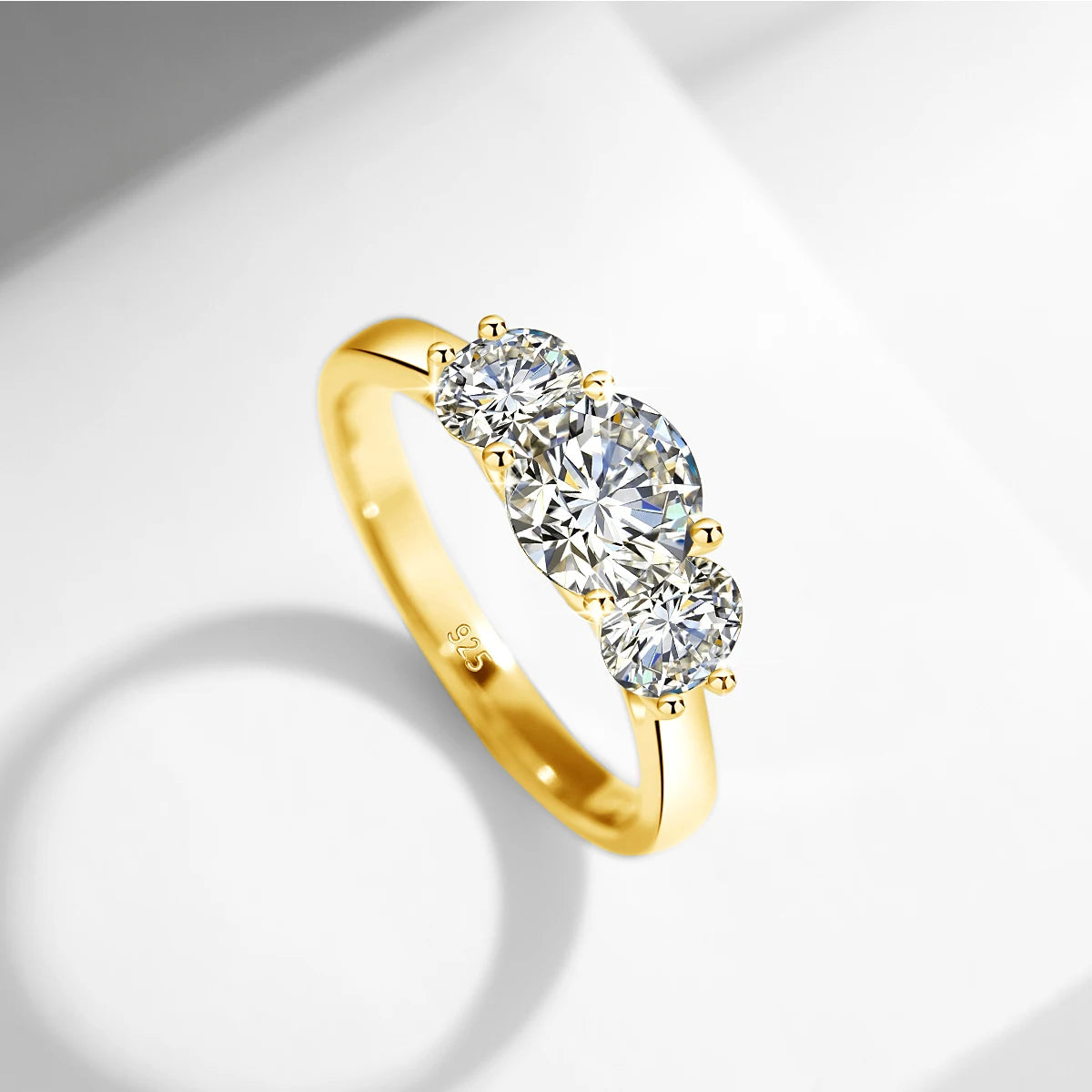 Certified 3 Stone Cat Totem Moissanite Rings For Women Total Is 2ct Genuine Sterling Silver 925 Luxury Wedding Jewelry Trend Hot