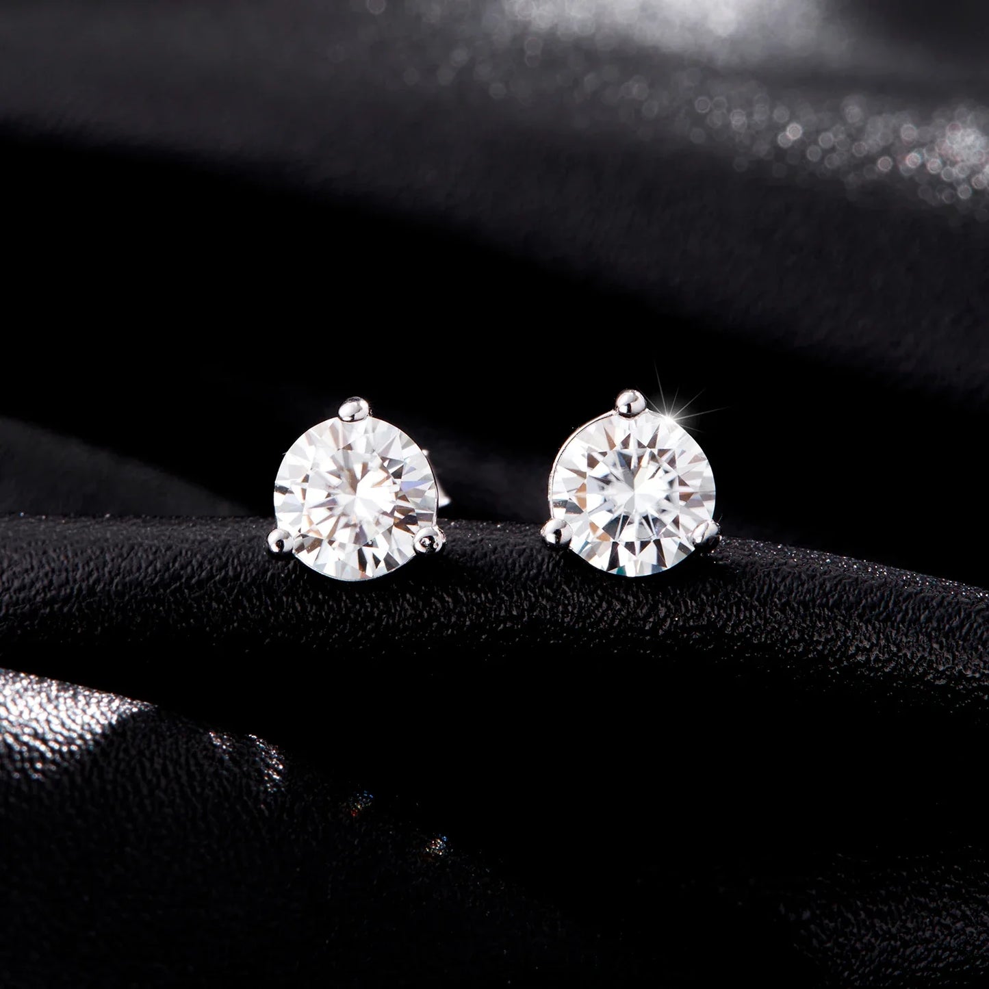 D Color 1CT Moissanite Earrings 925 Sterling Silver Sparkling Three Prong Setting Stud Earrings For Women Wedding Jewelry
