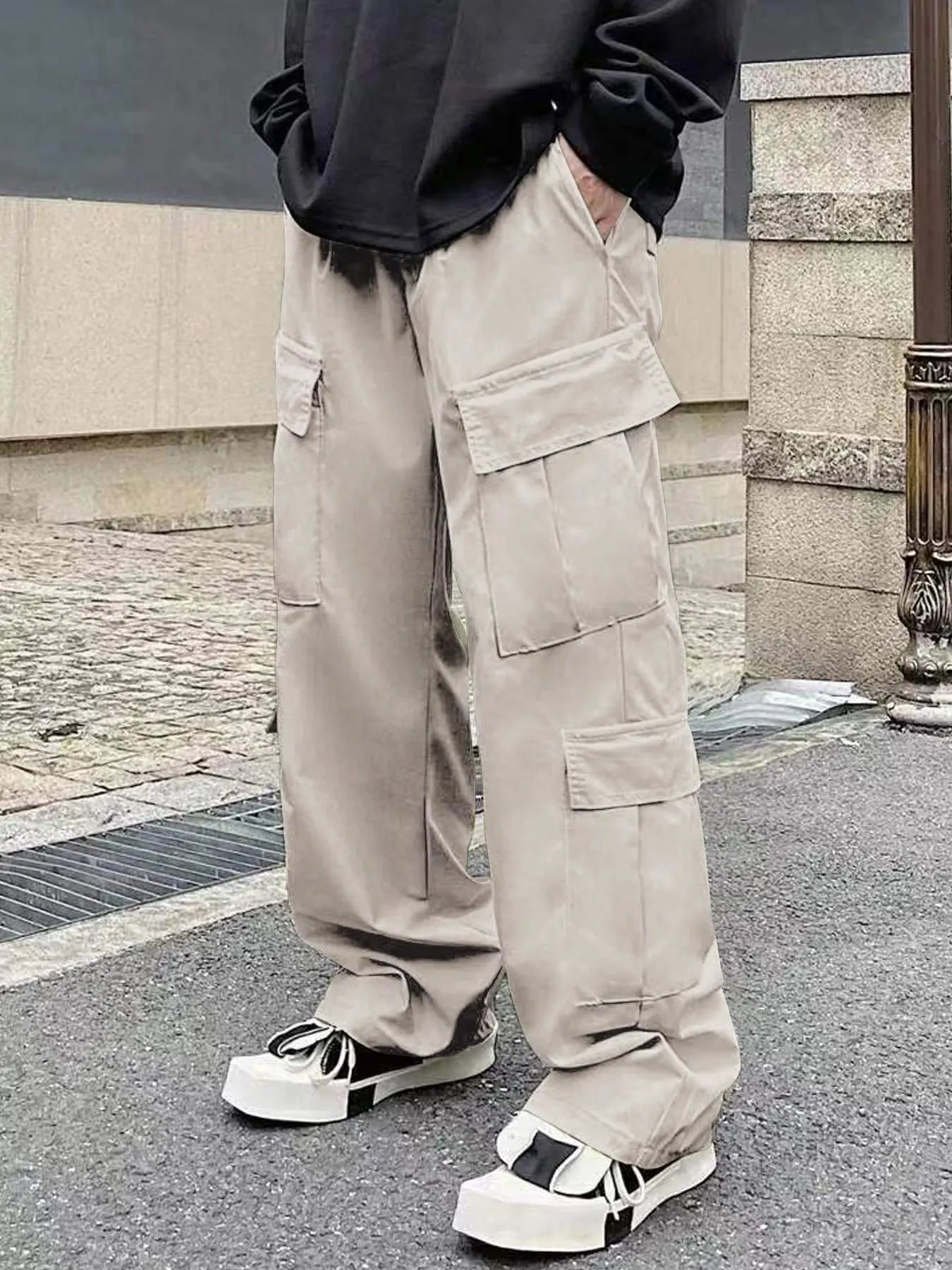Men's Spring and Autumn Multi-Pocket Cargo Pants with Elastic Waistband and Drawstring Adjustment, Solid Color Multi-Pocket Long Pants Suitable for Outdoor Sports and Leisure