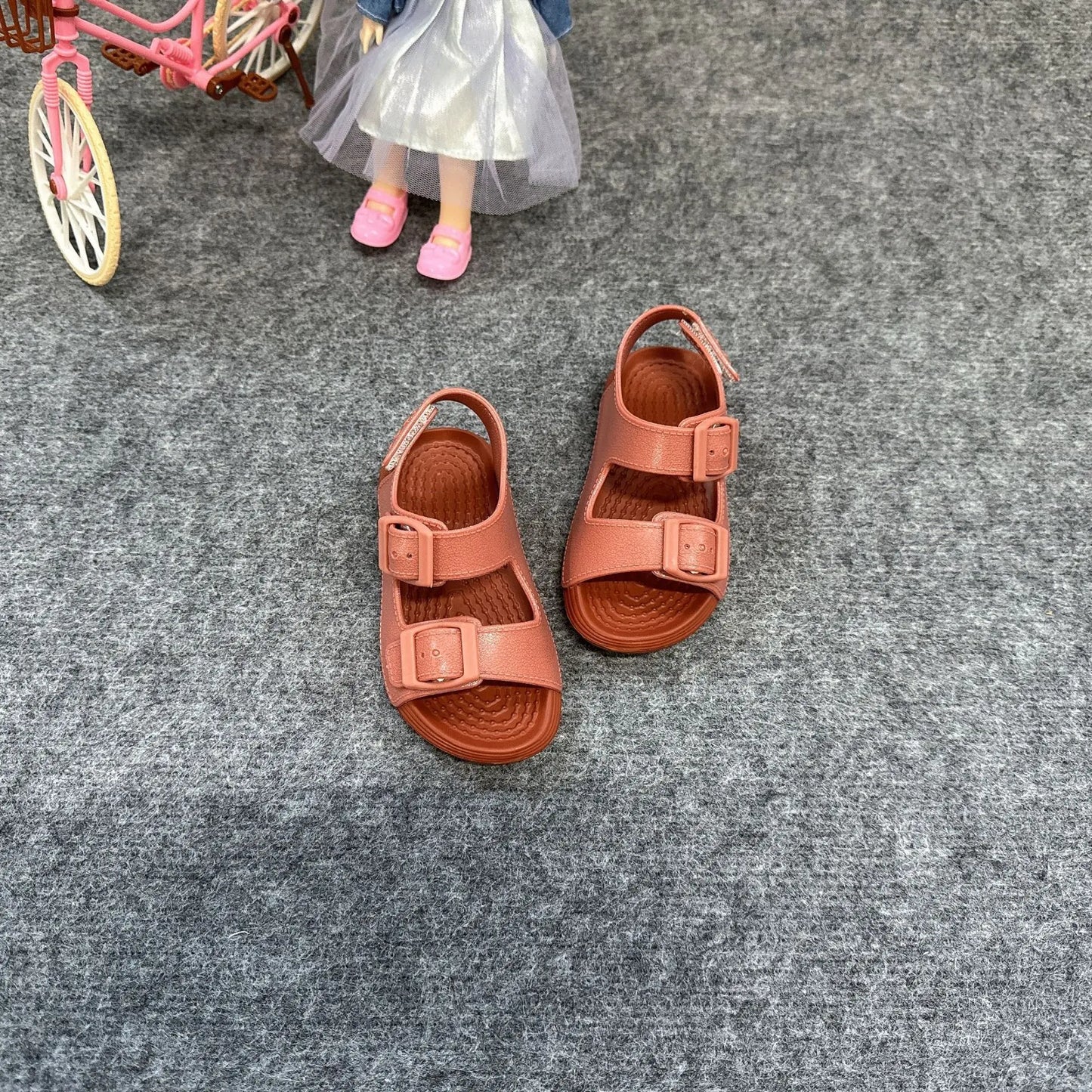 Fashion Popular Solid Color Children's Beach Sandals Trendy Design Kids Girl Boy Casual Flat Casual Shoes Summer Kids Sandal