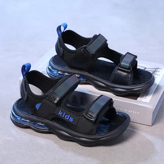 A pair of children's summer open-toe sandals, soft, breathable, wear-resistant flat shoes, sizes 32-42,KT-M-1916