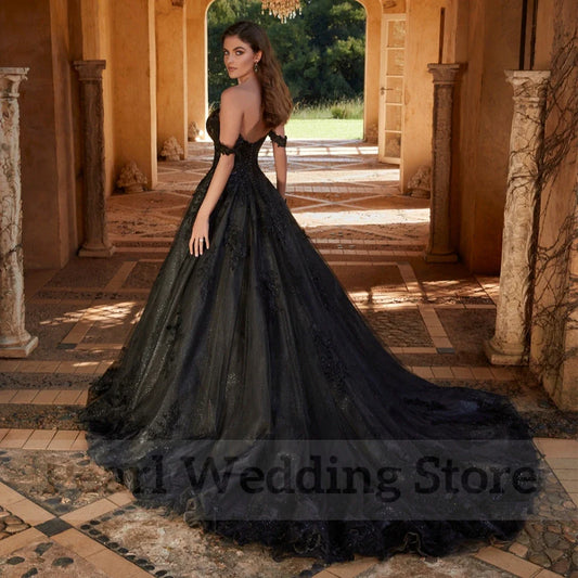 Black Wedding Dress Sweetheart Off the Shoulder Classic Applique Tulle Shiny A-Line Floor Length Bride Open Back Gowns Custom