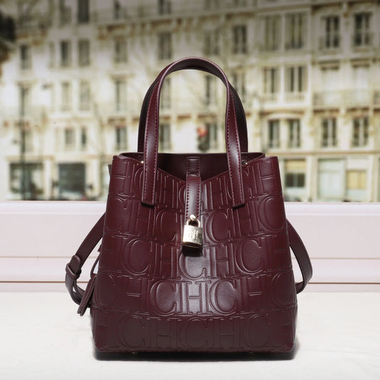 Large Capacity Handbag Luxury Brand Temperament Letter Print with Lock Design 2025 Trendy Women's Crossbody Bag