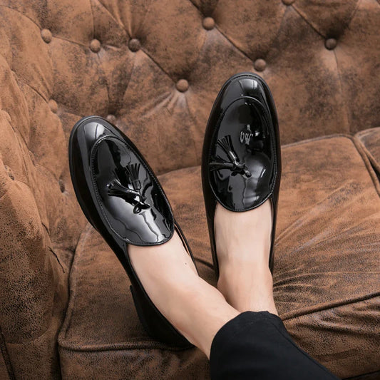 Fashion Men Shoes Patent Leather 37-47 Size Boys Breathable Loafers Black Soft Outdoor Casual Summer Mules Dress Flats