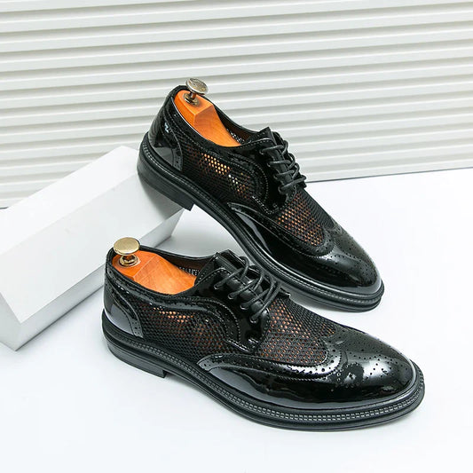 Fashion Derby Leather Men Shoes Summer Breathable White Brogue Lace Up Solid Dress Shoes Business Casual Party Wedding Shoes Men