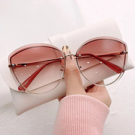 Sunglasses for Ladies: Women Driving Glasses | Armani Sunglasses