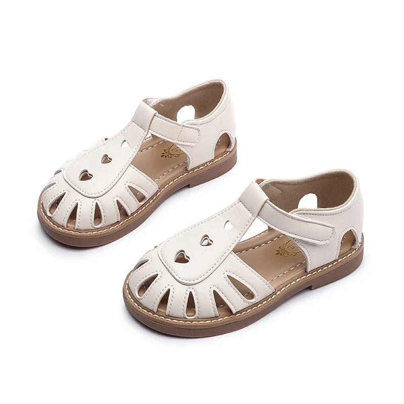 Summer Girl's Sandals Heart Hollow Out T-strap Versatile Kids Casual Shoes With Velcro Cover Toe Fashion Children Sandal 26-36