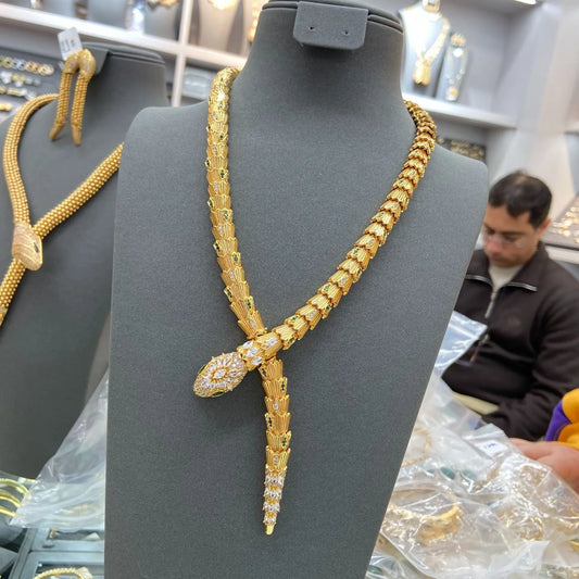 2025 New Light luxury Snake Jewelry Set Fashionable and high-end necklace, collarbone bracelet, stud earrings and an open ring