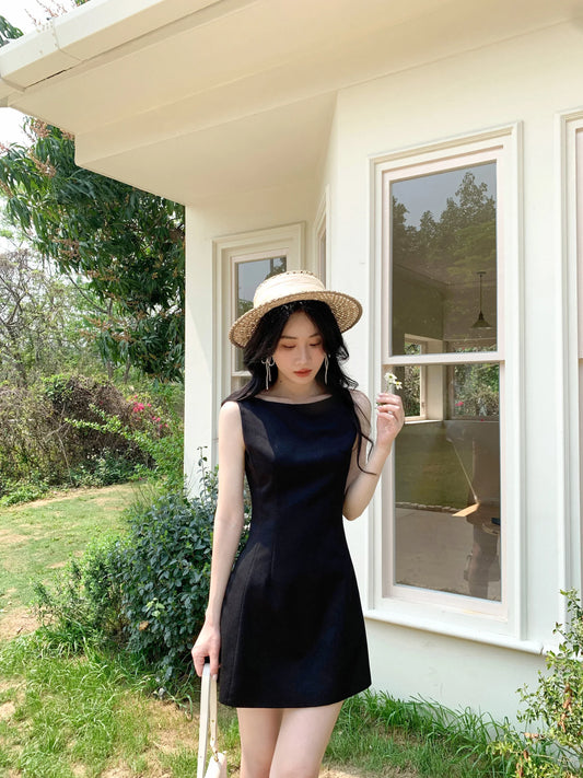 French Black Sleeveless Mini Dress Women Summer Slim Fit A-Line One-Shoulder Strap Dress Petite Elegant Casual Vacation Outfit