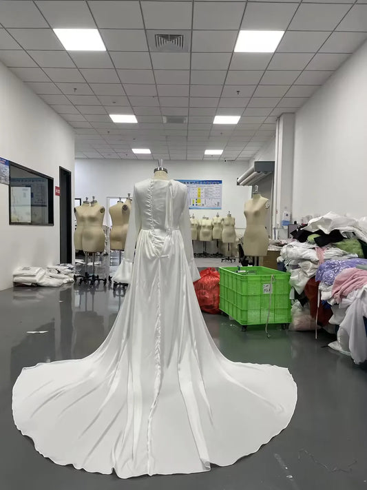 Wedding Dress Beaded Pearls O-Neck Customized Satin White Ivory Long Sleeves Muslim Bridal Gown Robe De Mariée