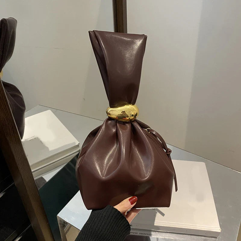 Mini Bolsas de Ombro de Couro PU com Design em Forma de Bolinho, para Mulheres, Modernas, com Nó, Retrô, de Pulso, Bolsas de Mão e Carteiras