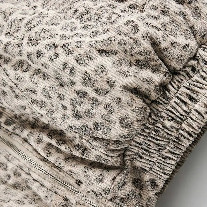 Niche Design Men's Fleece Jackets Hooded Leopard Print Fur Thick Padded Coats Thermal Contrast Color Male Clothing CPG2405