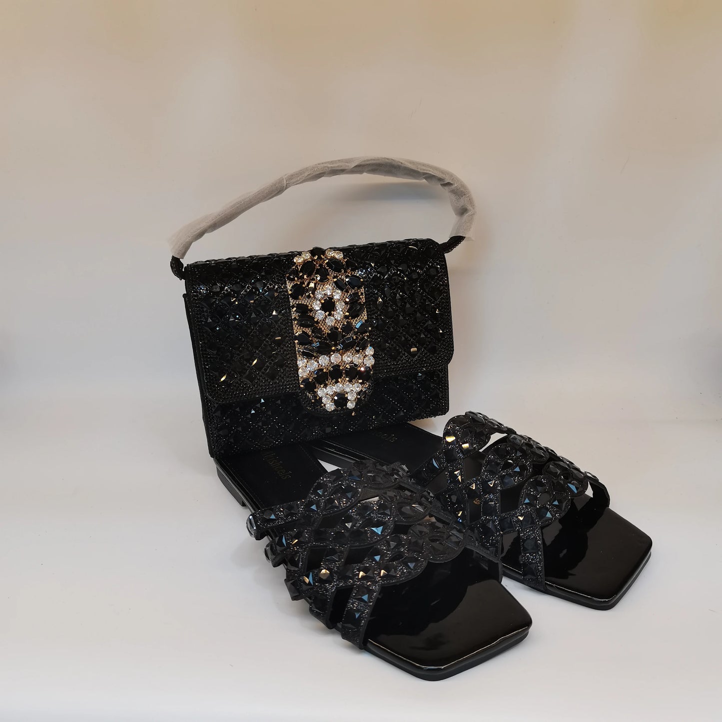 Pretty Soft Flat Shoes With Bag Set For Woman Fashion Style Rhinestone Party Slippers And Women Purse Latest Design