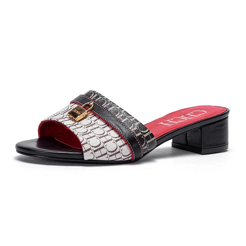 Women's Outdoor Sandals Simple and Comfortable Classic Style Fashion Summer Ladies Slippers Low Heel Retro Versatile