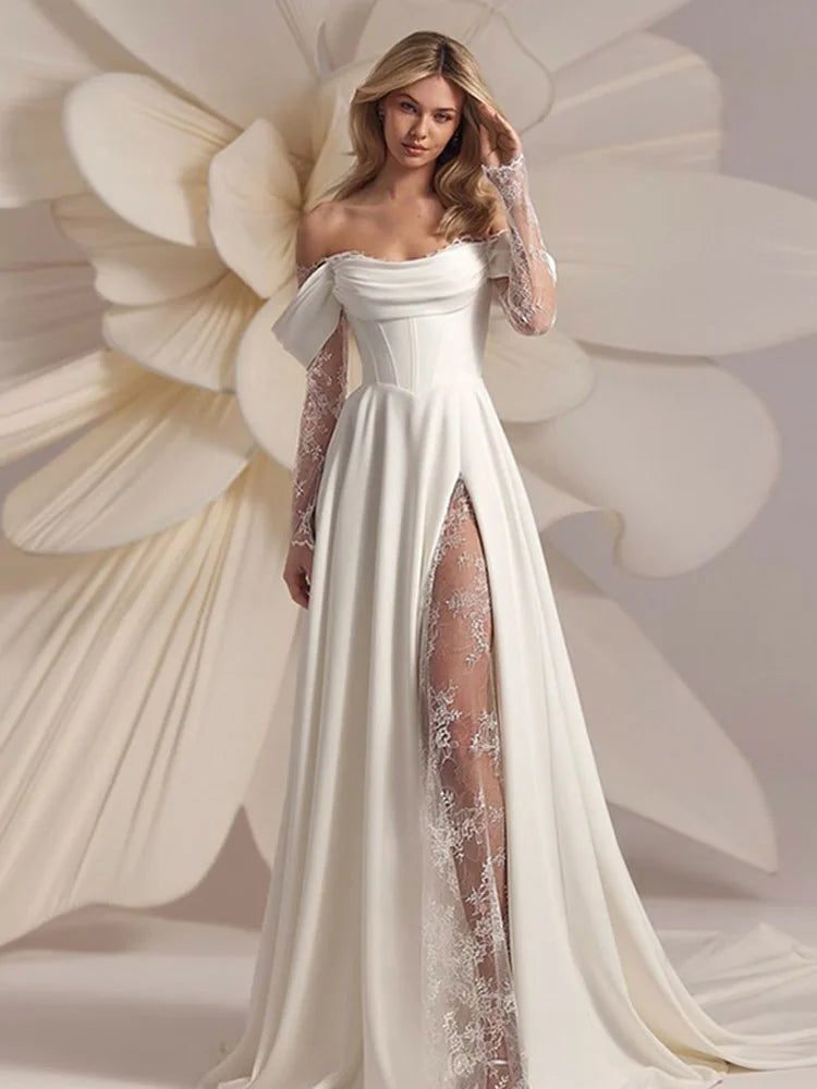 Lace Long Sleeve Wedding Dresses Off Shoulder A-Line Bridal Gowns Backless Princess Appliques Bride Gown Customized