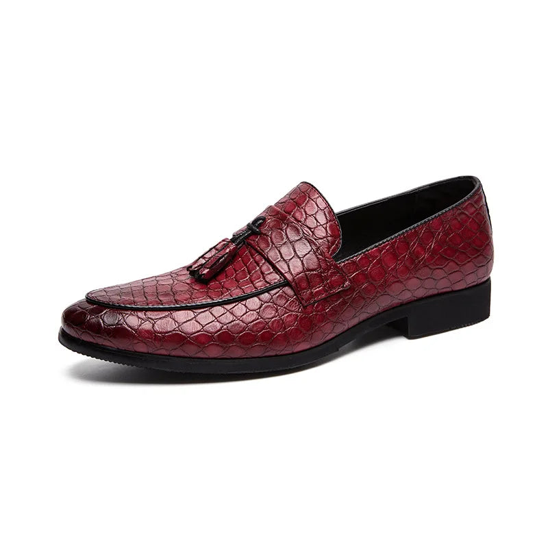 Men’s Soft Leather Pointed Business Loafers – Lightweight Non Slip Casual Moccasins in Black, Brown, Red