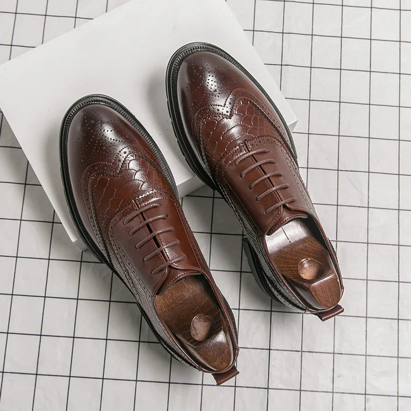 Classic Wedding Leather Shoes For Men Brogues High Quality Men's Dress Business Shoes Office Party Social Formal Shoes Male