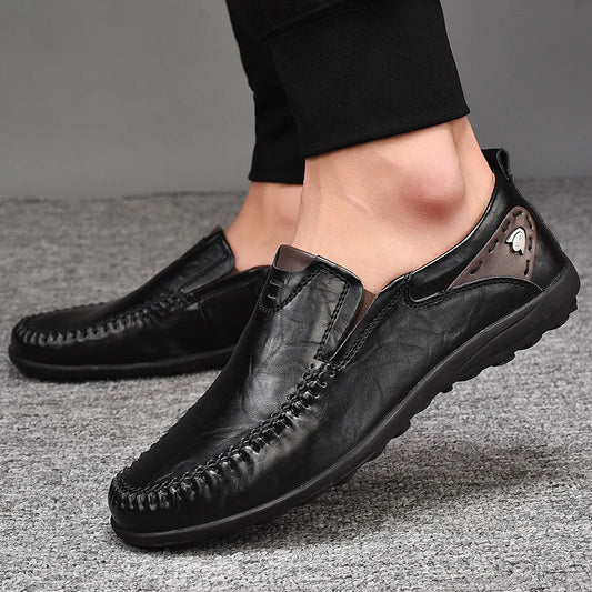 Men's Handmade Vintage Loafers, Fashionable Low-Top Slip-On Leather Shoes, Suitable for All Seasons, Everyday Wear, Flat Shoes, Comfortable, Breathable, Wear-Resistant, Non-Slip, Large Size Men's Shoes