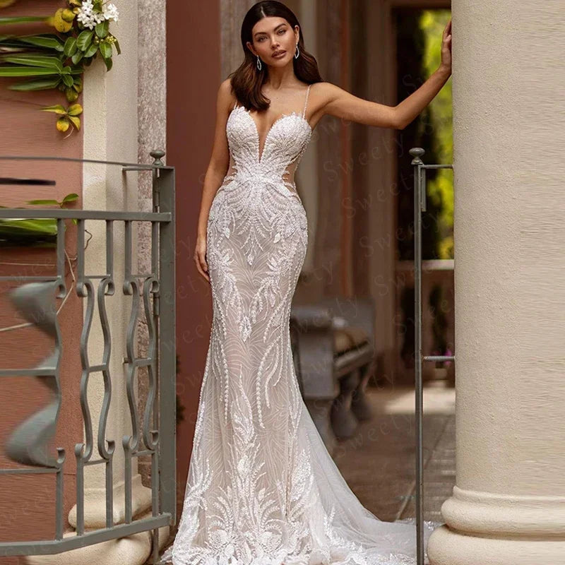 Luxurious Mermaid Wedding Dress Embroidered Lace With Bead Ballgown V-Neck Customized Strap Sleeveless Backless Vestido De Novia
