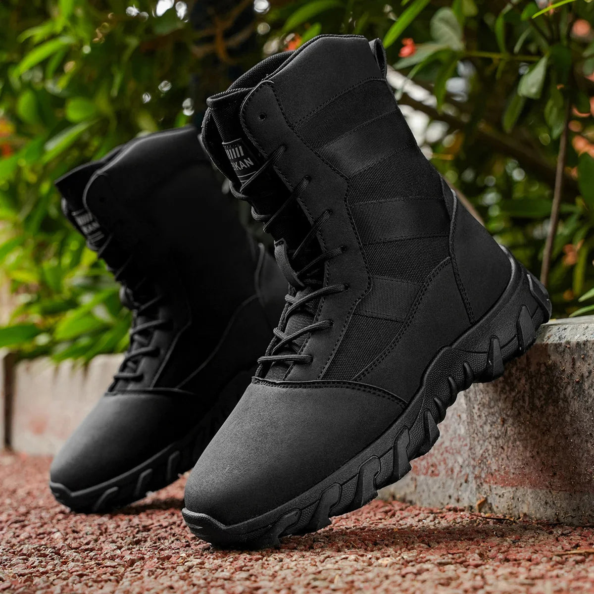 Men's high top boots, casual sports shoes, outdoor camouflage, wear-resistant, trendy and fashionable men's boots