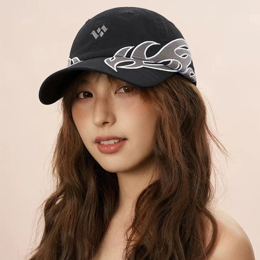 Niche Hip Hop Letter Flame Flag Baseball Hats New Unisex Sunshade Personal Versatile Color Block Fashion Retro ins Peaked Caps