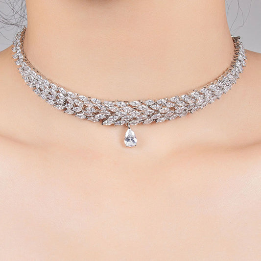 Luxury Necklace Pendant Water Drop Jewelry Necklace Earrings Graduation Dress Versatile Set Party Event Wedding S-589
