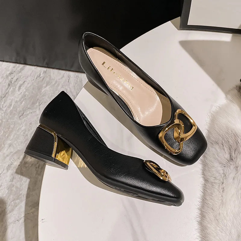 Plus Size 35-43 Women Pumps Med Heel Square Toe Pumps Office Lady Leahter Shoes Big Gold Metal Chain Soft Soles Slip on Shoes