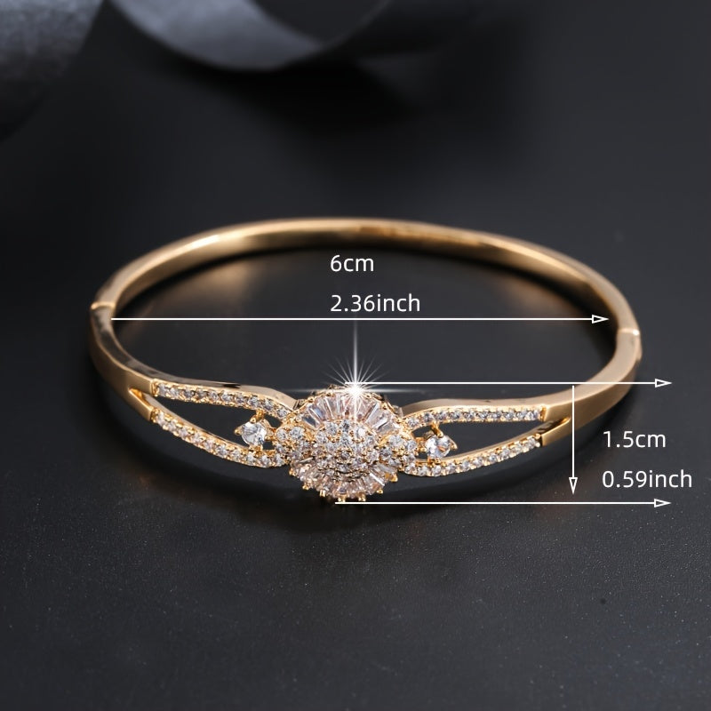 Elegant And Sophisticated Zirconia Bracelet With A Trendy And Minimalist Design