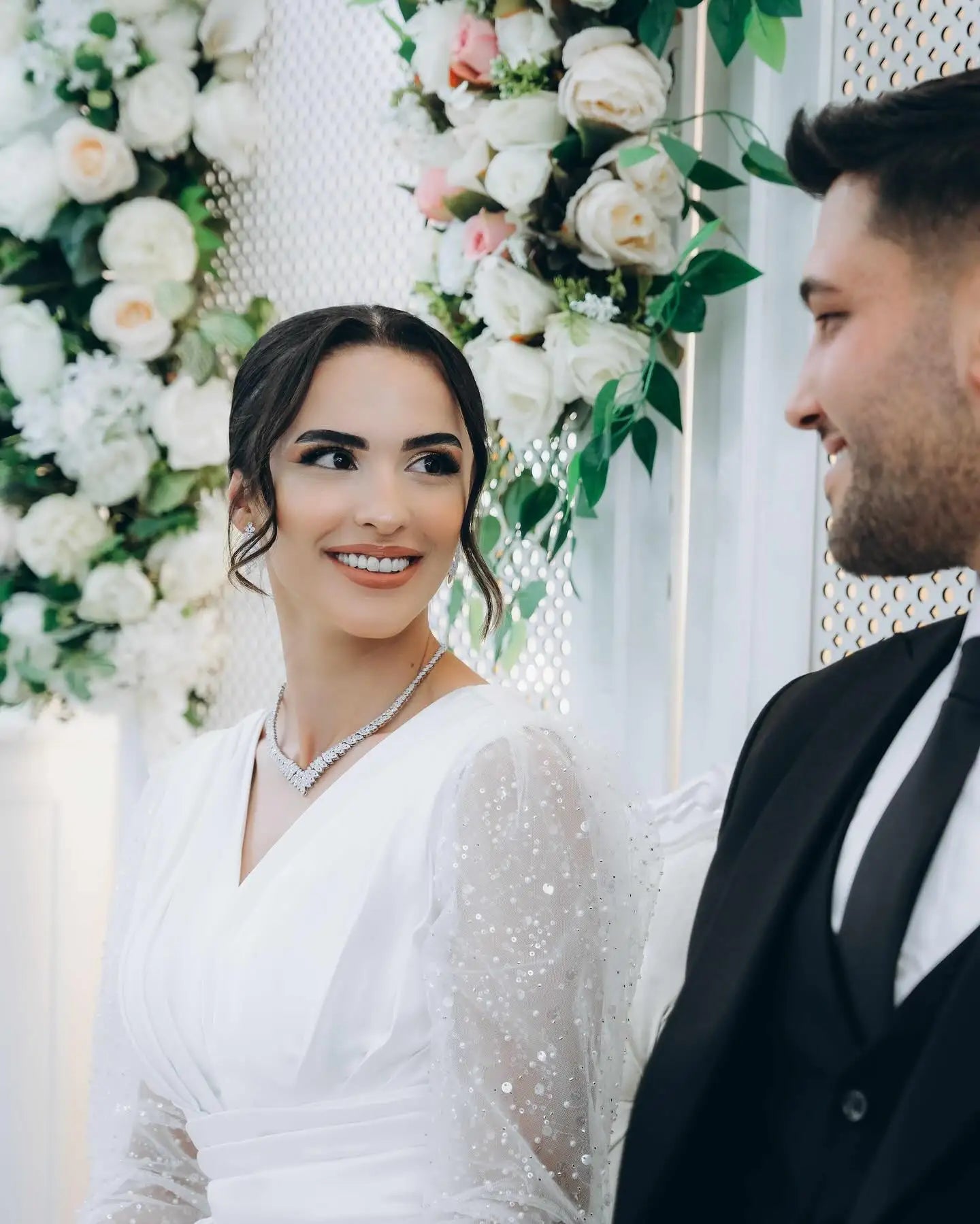 2024 Fashion Minimalist 4-piece Cubic Zirconia Bridal Wedding Jewelry Set Saudi Nigeria Women's Romantic Wedding Dress
