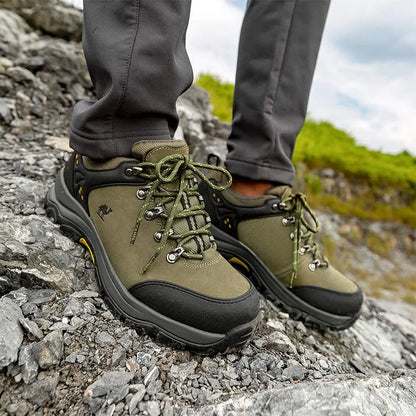 Hiking Shoes for Men Waterproof Outdoor Low-top Hiking Boots Leather Men's Trekking Shoes Walking Male Sneakers New