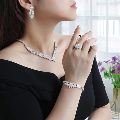 2024 Fashion Minimalist 4-piece Cubic Zirconia Bridal Wedding Jewelry Set Saudi Nigeria Women's Romantic Wedding Dress