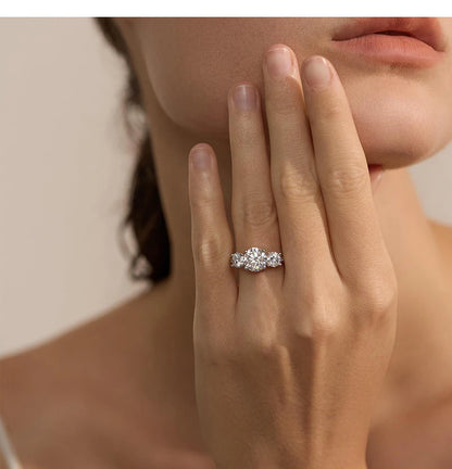 Engagement Ring Round Cut 4.0ct Moissanite Rings for Women Sterling Silver Ring Wedding Promise Rings for Her